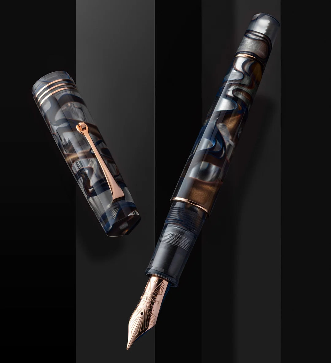 Leonardo Momento Zero Grande Eclipsis Fountain Pen - Sun Rose Gold Trim