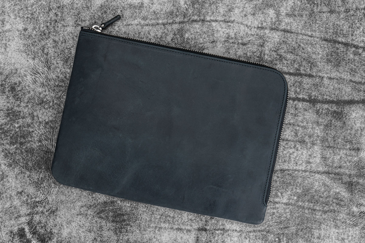 Galen Leather Zippered Writer's Bank Bag - Crazy Horse Graphite