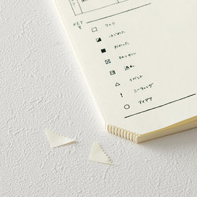 Midori MD Notebook Journal A5 - 1 Day 1 Page - Dot Grid