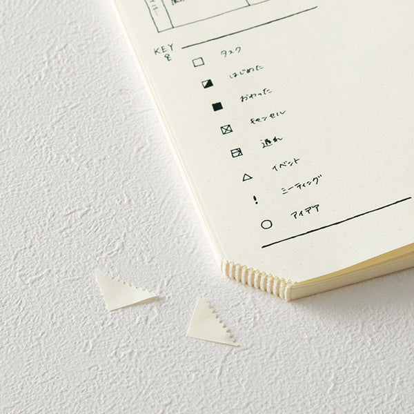 Midori MD Notebook Journal A5 - 1 Day 1 Page - Dot Grid