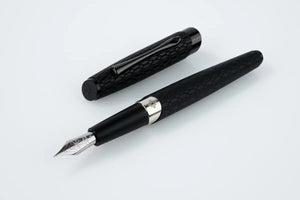 Diplomat Cobra Fountain - Black