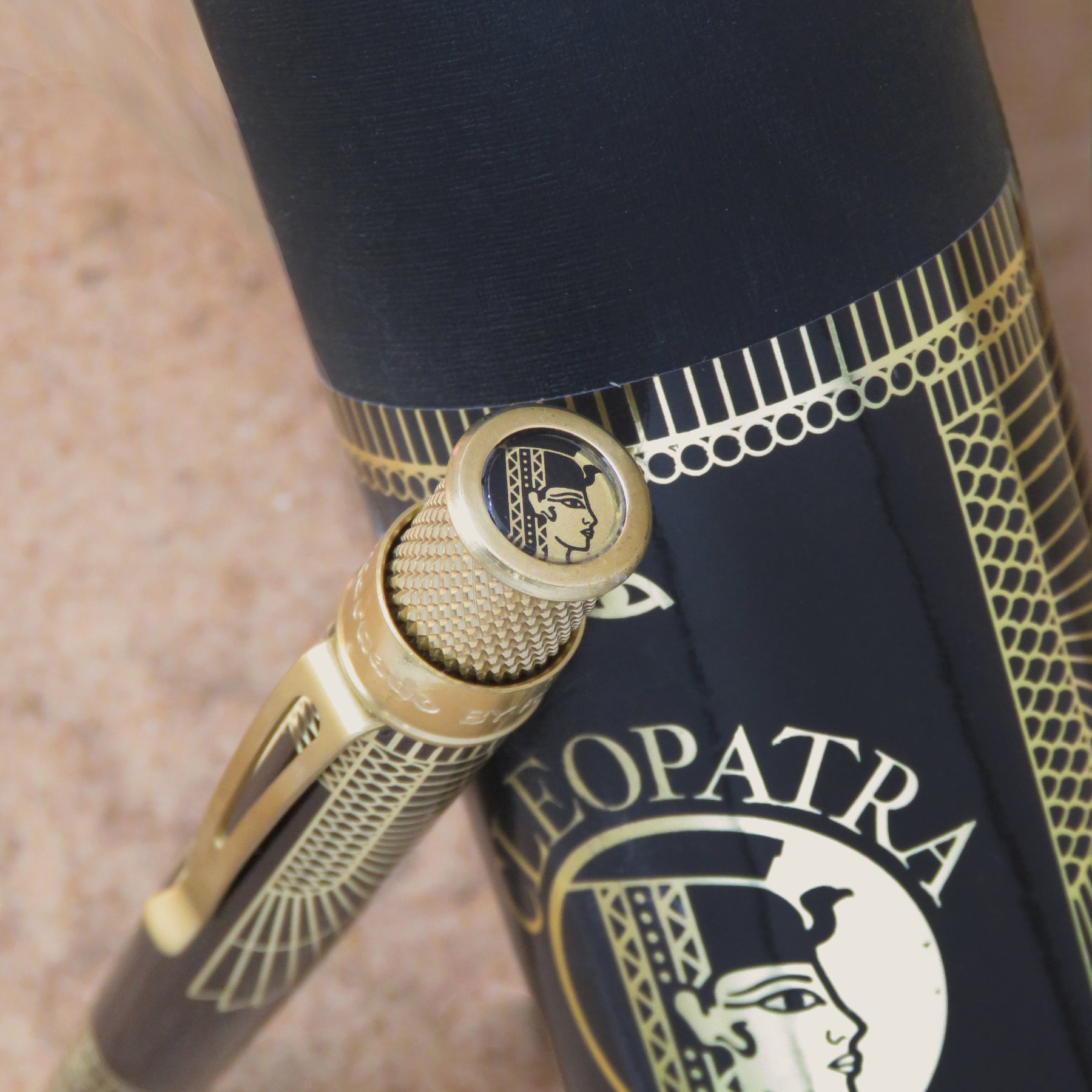 Retro 1951 - Cleopatra Rollerball