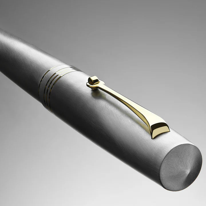 Leonardo Momento Zero - Aluminia Gold Trim