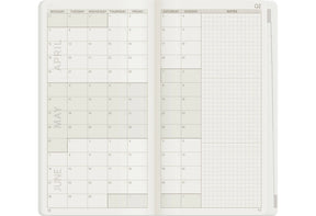 Wonderland22 2027 W1 Weekly Planner - Core - Horizontal