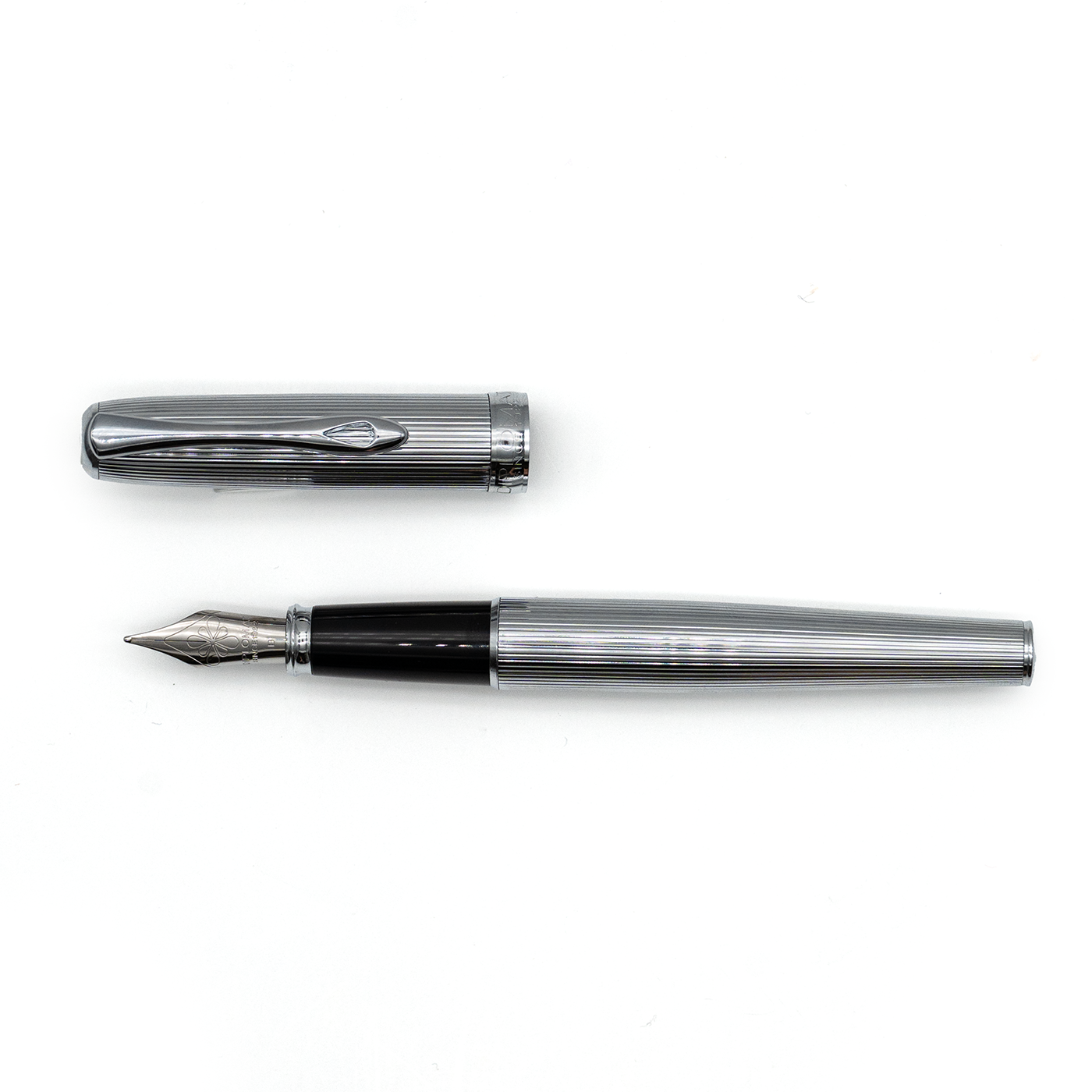 Diplomat Excellence A2 Fountain - Guilloche Stripes Chrome