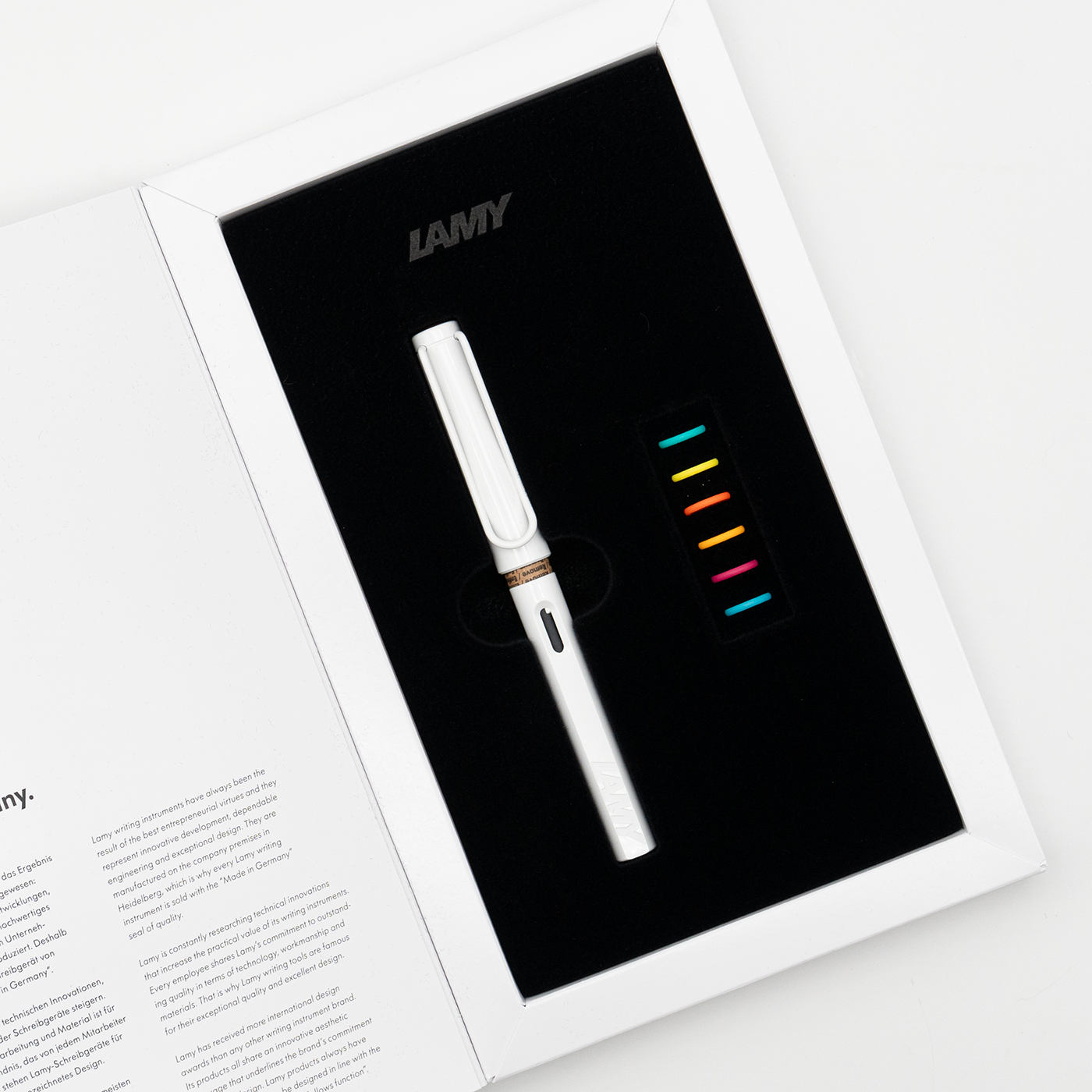 Lamy Safari Fountain - White Set with Multicolor Rings