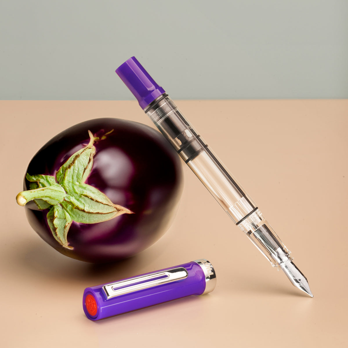 TWSBI ECO T - Transparent Eggplant Purple Fountain