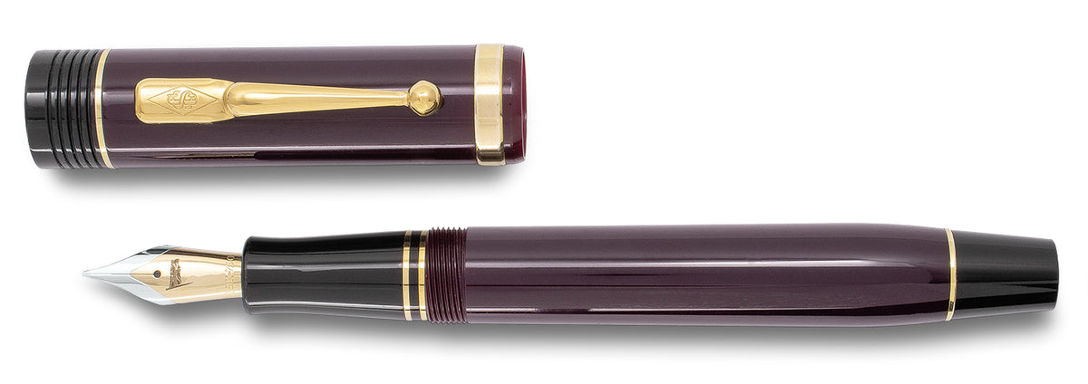 Conway Stewart Churchill - Bordeaux with Gold Trim