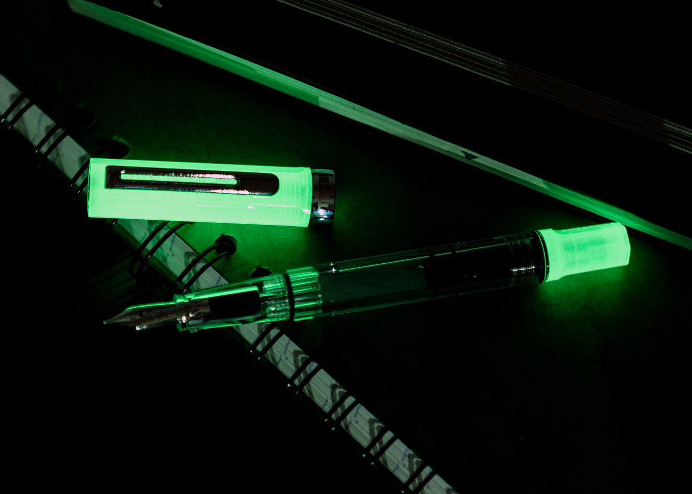 TWSBI ECO - Glow Green Fountain