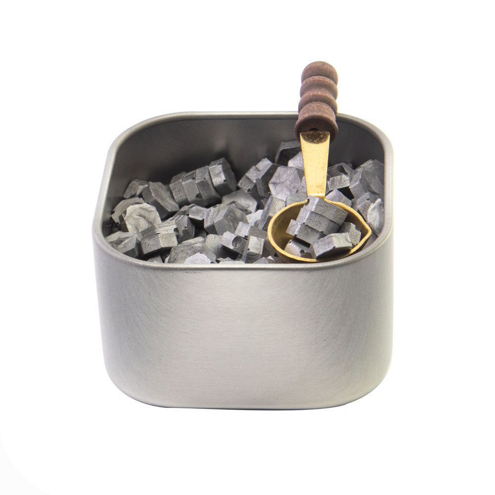 Freund Mayer Sealing Wax Beads in Tin with Spoon